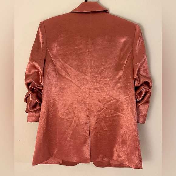 Cinq a Sept Kylie Ruched-Sleeve Satin Blazer Rosewood Size 0 - Picture 2 of 6